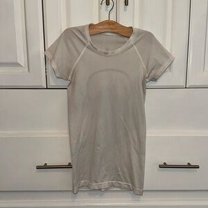 Lulu Lemon Swiftly Tech